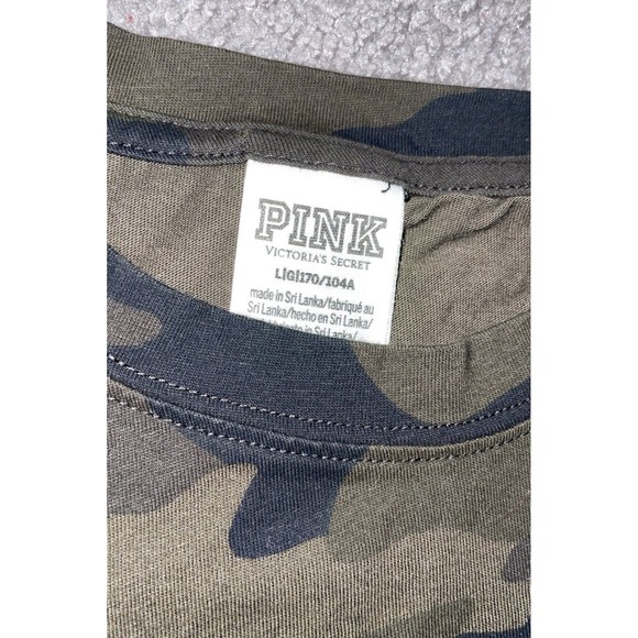 VS PINK Camo Rose Long sleeve Tshirt - Picture 3 of 3